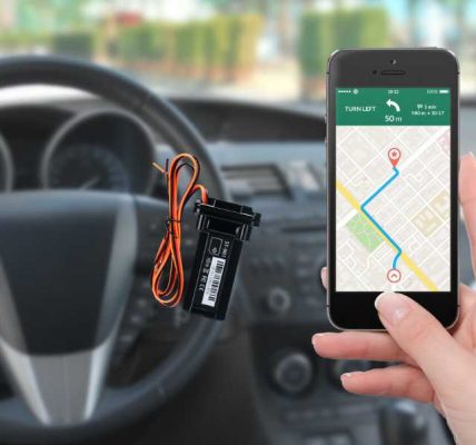 GPS sledilna naprava za avto